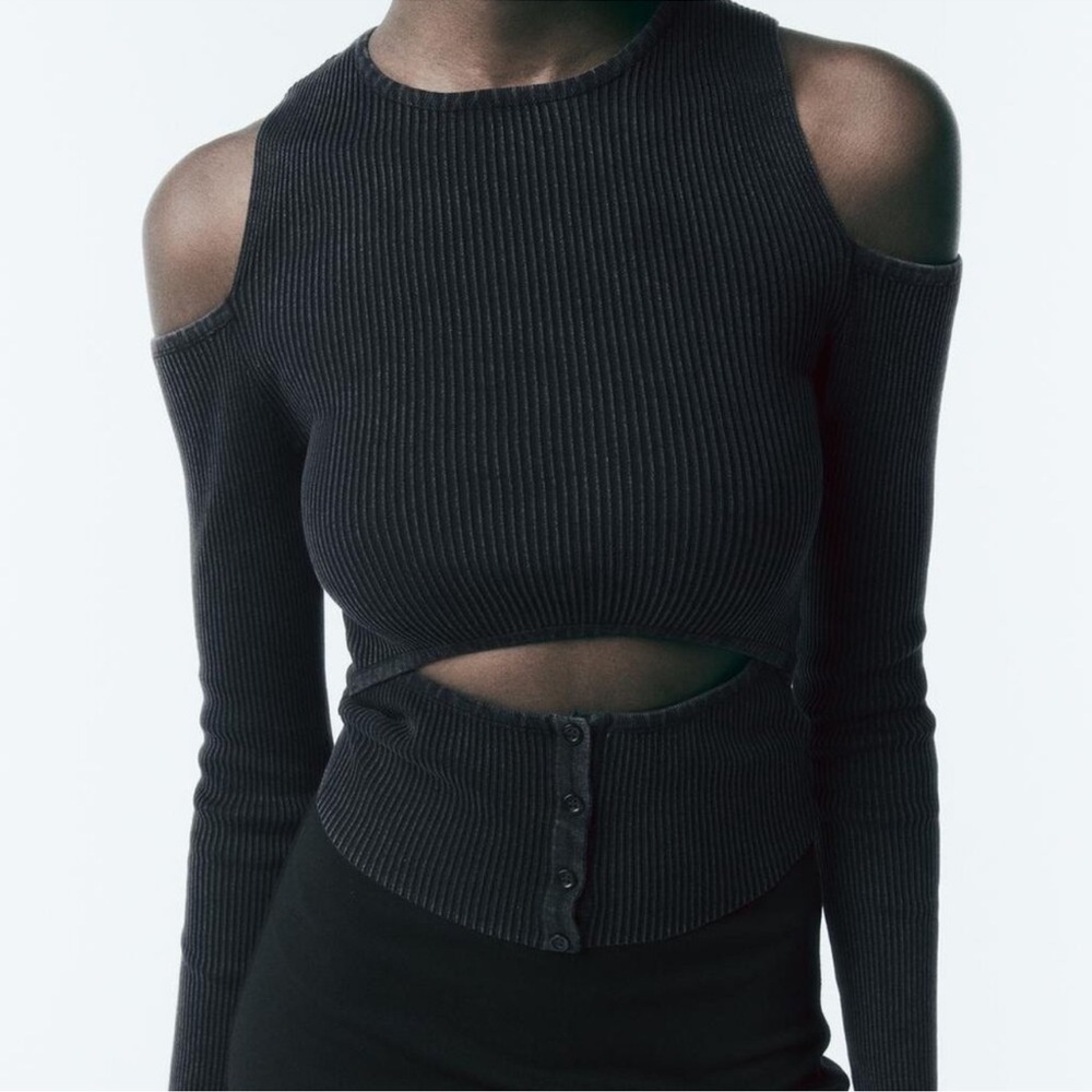 Zara Acid Washed Ribbed Knit Top With Cold Shoulder Cut Out Size S NWT